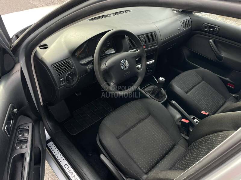 Volkswagen Golf 4 