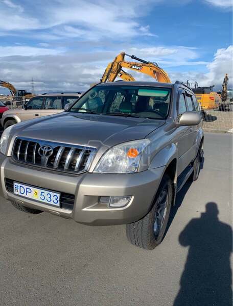 Toyota Land Cruiser 120 VX