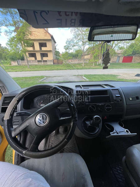 Volkswagen Transporter T5 