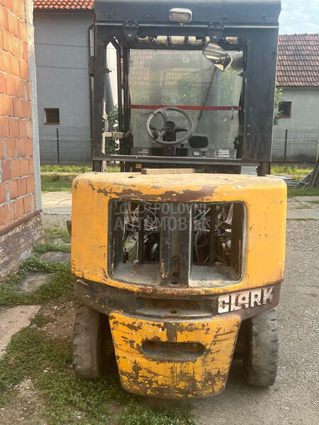 Clark CDP 25H