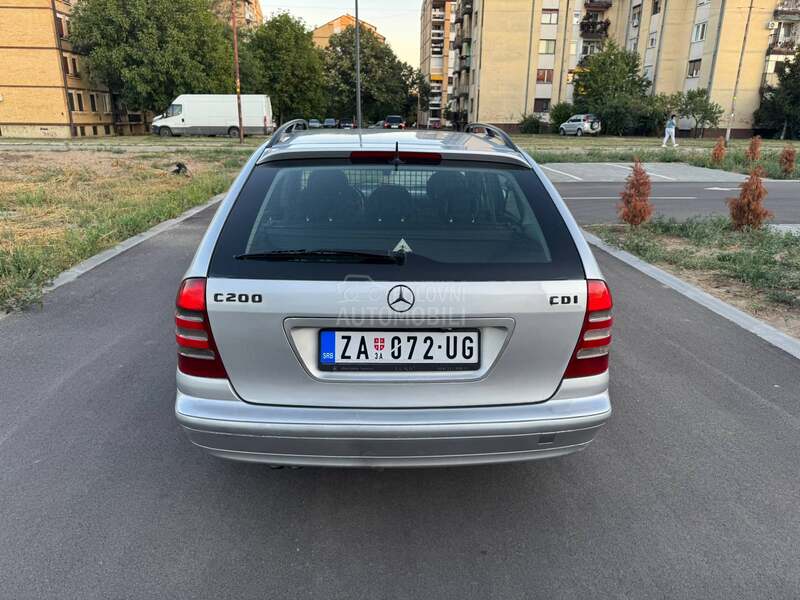 Mercedes Benz C 200 