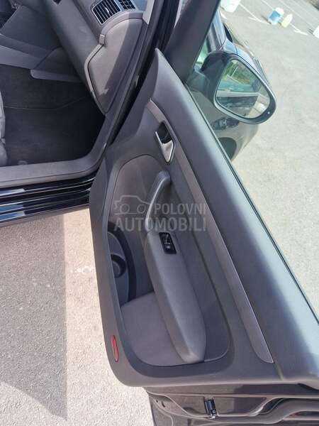 Volkswagen Touran 1.6 Tdi