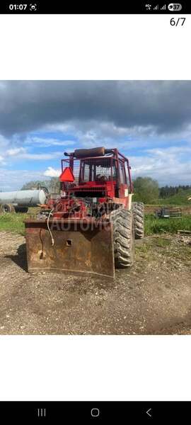 sumski traktor