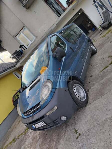 Opel Vivaro 