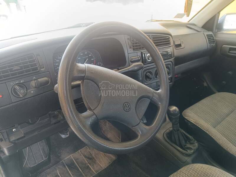 Volkswagen Golf 3 