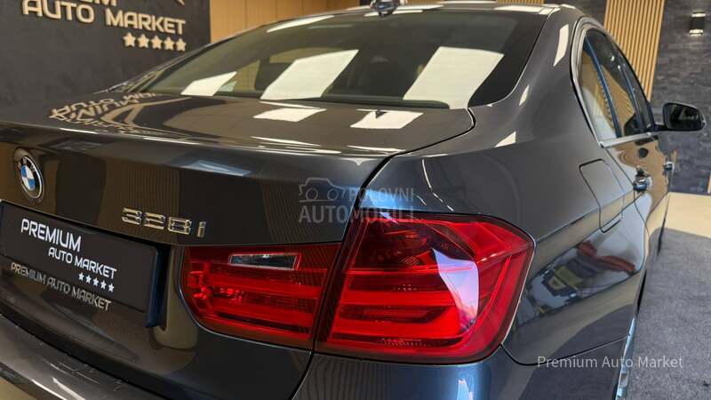 BMW 328 //2.0i/SPORT//FUL