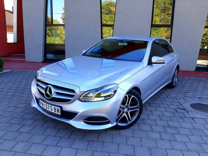 Mercedes Benz E 200 Elegance