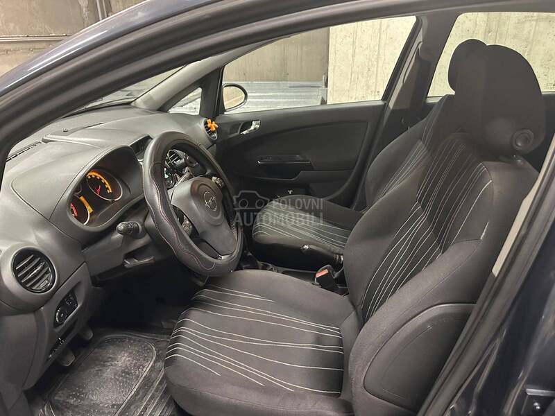 Opel Corsa D 