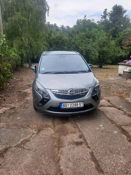 Opel Zafira 