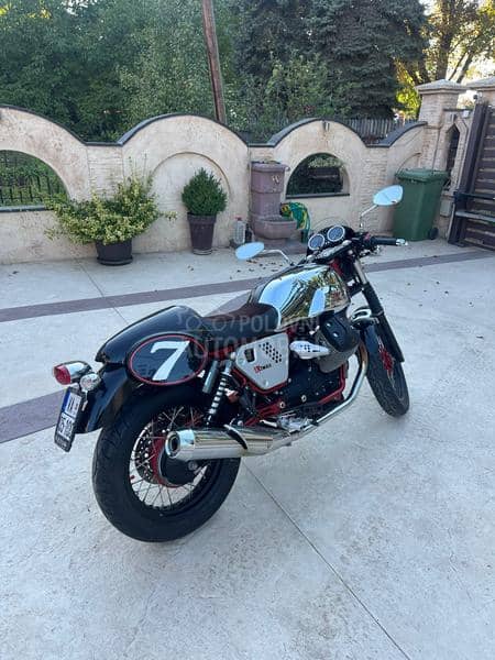 Moto Guzzi V7 Caffe Racer