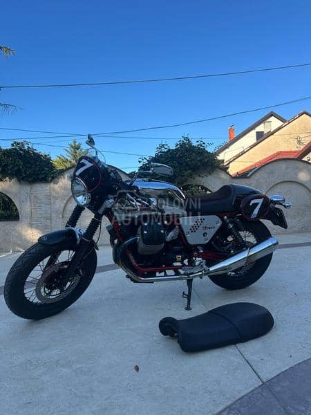 Moto Guzzi V7 Caffe Racer
