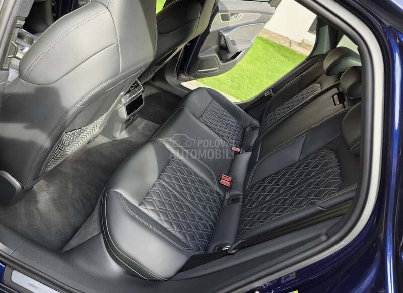 Audi S6 3.0