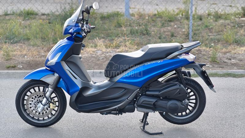 Piaggio Beverly 300 S NOV