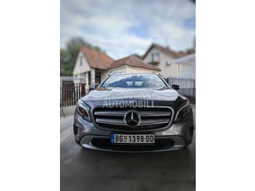 Mercedes Benz GLA 200 1.6