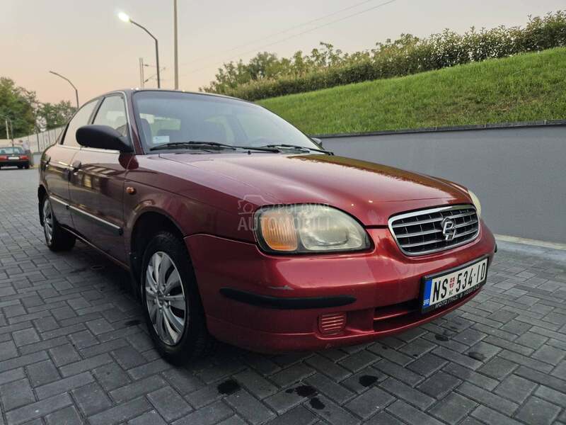 Suzuki Baleno 