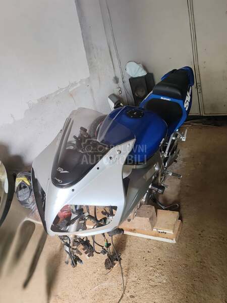 Delovi suzuki sv 650