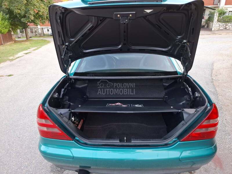 Mercedes Benz SLK 200 