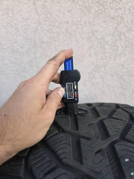 Taurus 275/40 R20 Zimska