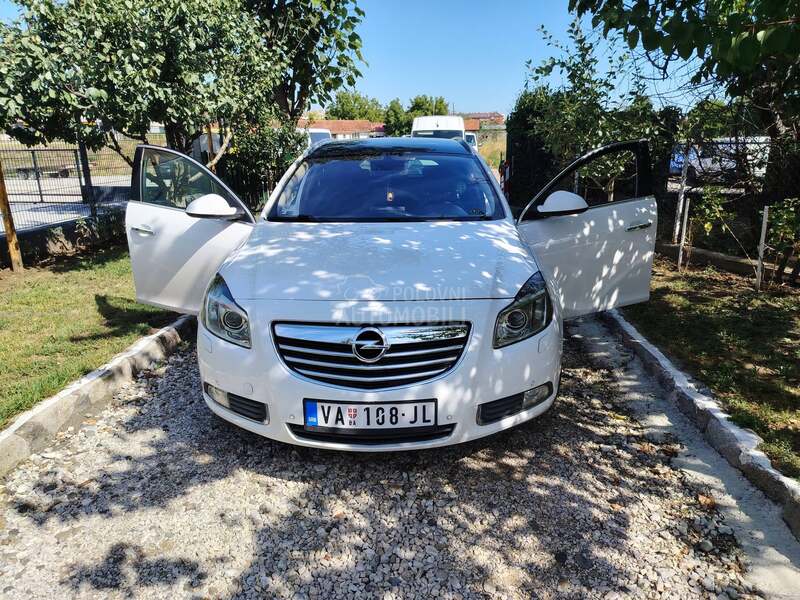 Opel Insignia 