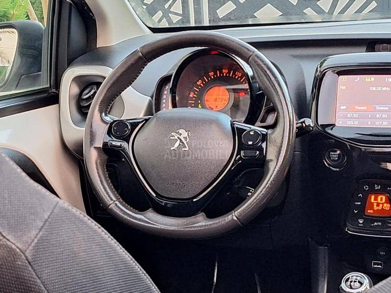 Peugeot 108 1.2 VTI cabrio