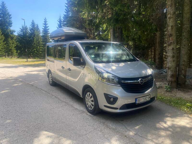 Opel Vivaro 