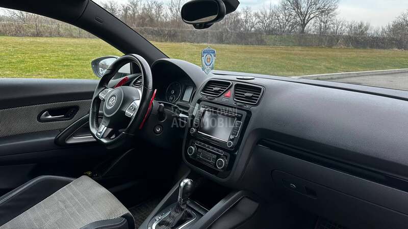 Volkswagen Scirocco DSG/PANO