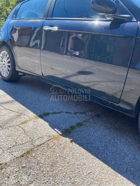 Alfa Romeo 147 1.9 JTD