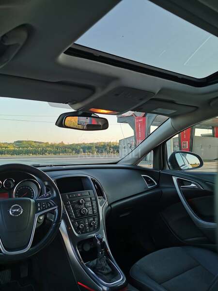 Opel Astra J 1.4 Turbo