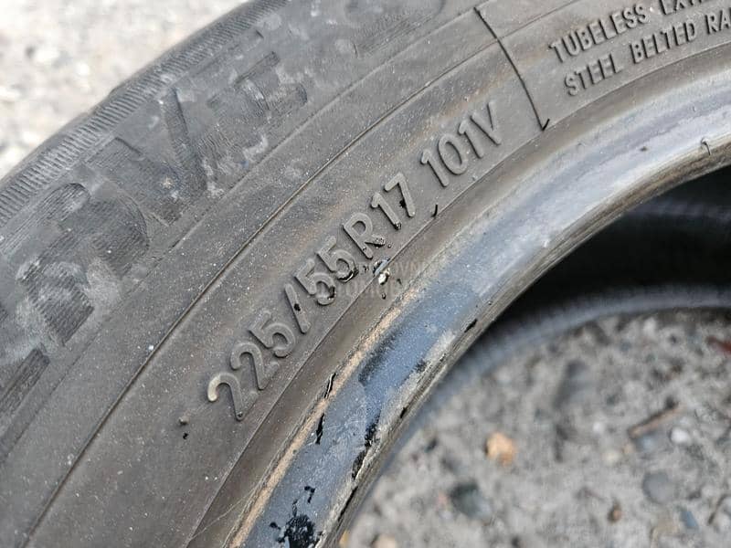 Toyo 225/55 R17 Sve sezone
