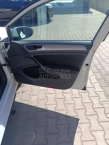 Volkswagen Golf 7 