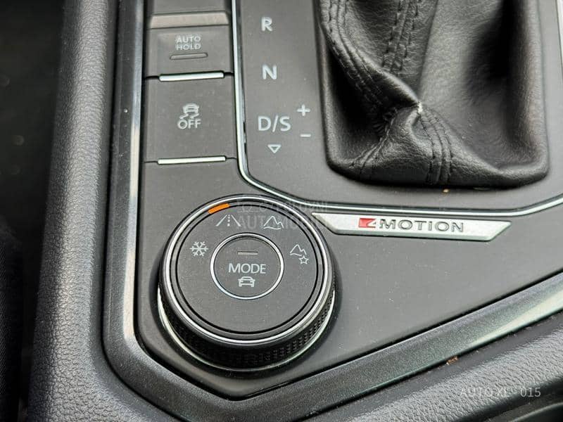 Volkswagen Tiguan 2.0 TDI / NAV / DSG