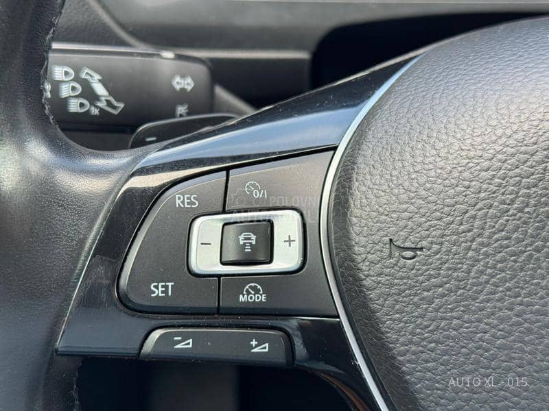 Volkswagen Tiguan 2.0 TDI / NAV / DSG