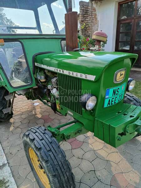 John Deere 2020