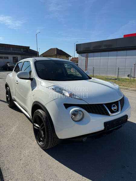 Nissan Juke 1.6 TEKNA