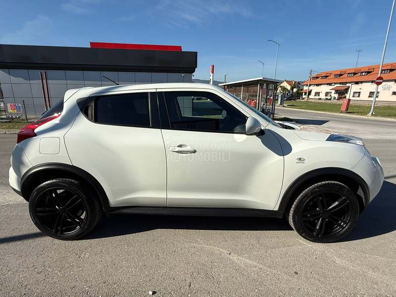 Nissan Juke 1.6 TEKNA