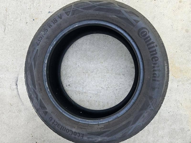 Continental 235/55 R18 Letnja