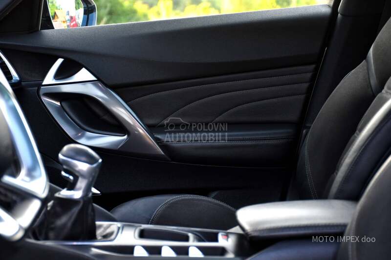 Citroen DS5 2.0HDI/EXCLUSIVE/CH