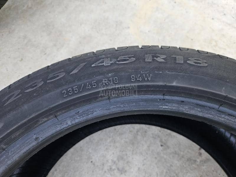 Pirelli 235/45 R18 Letnja