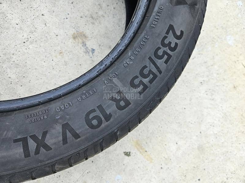 Continental 235/55 R19 Letnja