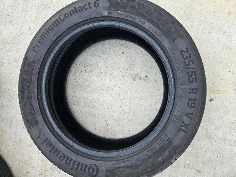 Continental 235/55 R19 Letnja