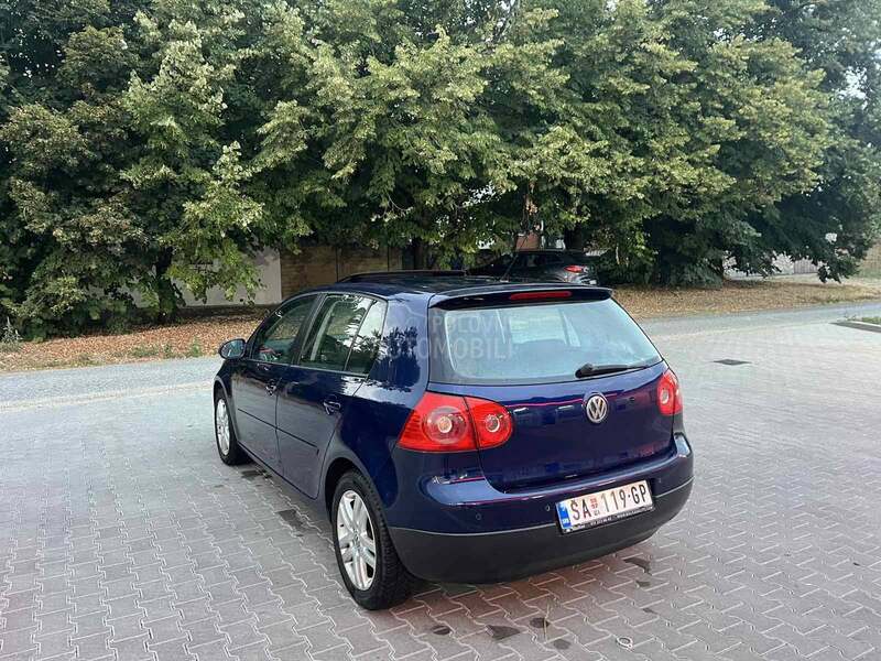 Volkswagen Golf 5 2.0 8v