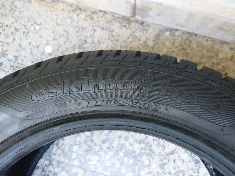 Sava 215/55 R17 Zimska