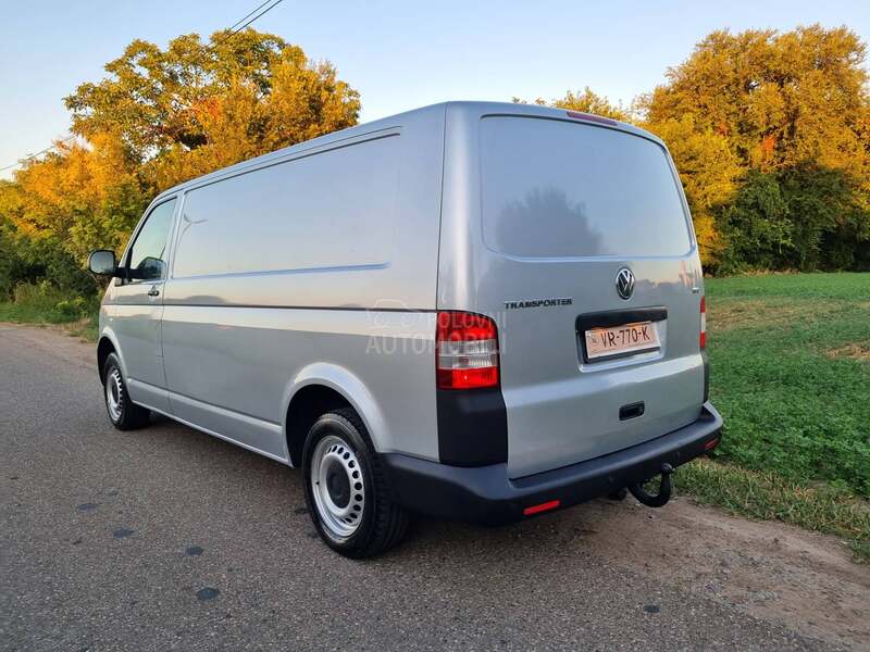 Volkswagen Transporter T5 2.0 TDI