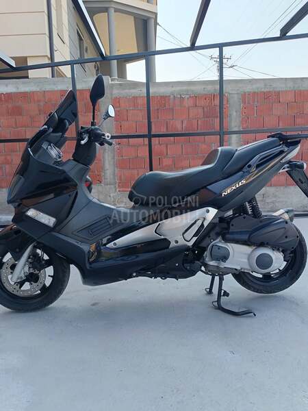 Gilera nexus