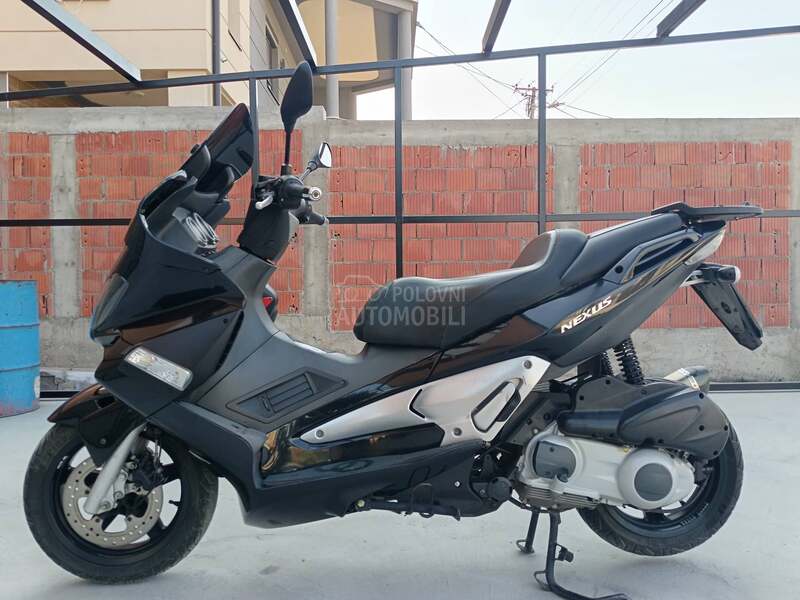 Gilera nexus