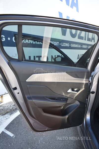 Peugeot 308 1.5 HDI  GT   AT