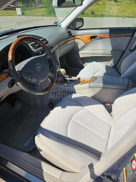 Mercedes Benz E 270 2,7 Nov,Nov