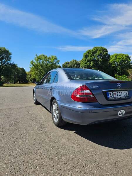 Mercedes Benz E 270 2,7 Nov,Nov
