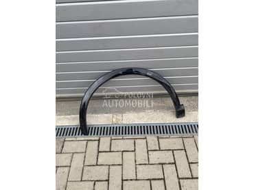 Prednji levi rub za Audi Q3 od 2011. do 2018. god.