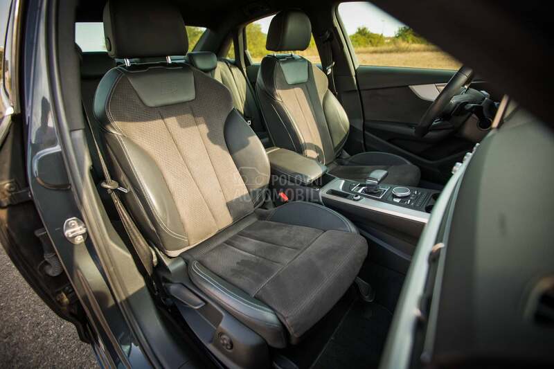 Audi A4 S line virtual